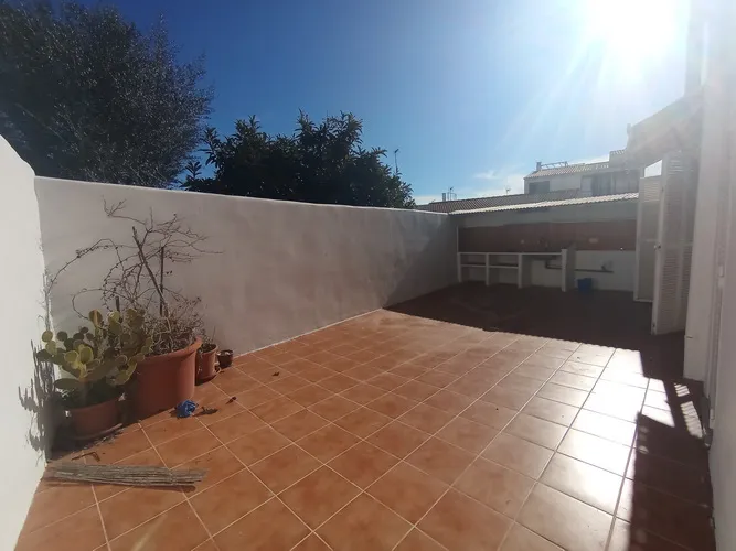 Ground floor apartment with terrace/courtyard and garage in Portocolom — AP 02 CM — photo 1