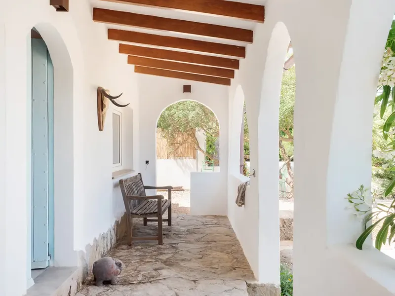 In the cozy village of Betlem, situated at the foot of the mountain and a stone's throw from the sea, this house is for sale. — photo 4