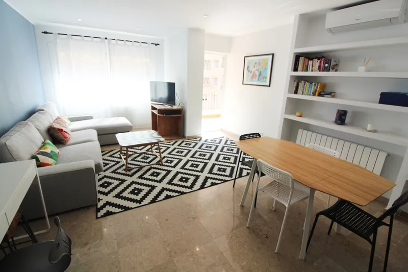Spacious and bright three-bedroom apartment with parking close to Santa Catalina - temporary contract from beginning of November — photo 6
