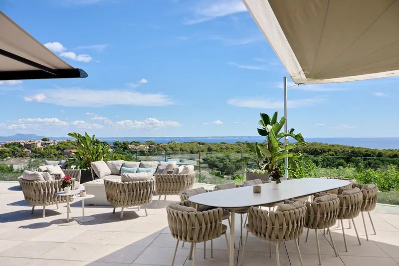 Stylish luxury villa with sea views in Bendinat - Marcel Remus Real Estate — photo 6