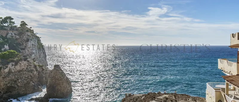 Apartment in Santa Ponsa in first sea line and private sea access — photo 12