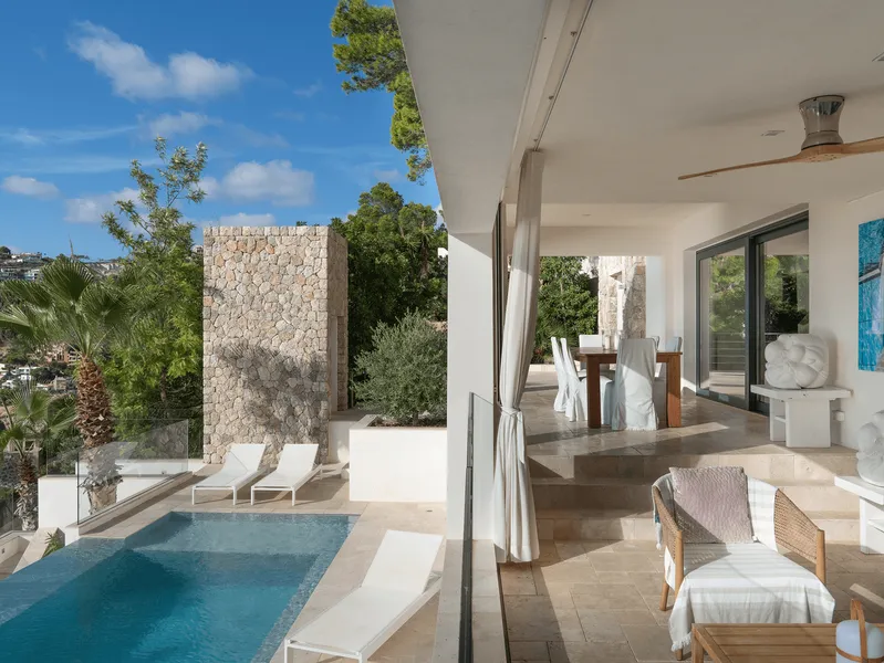 Villa with sea views in Cala Llamp — photo 4