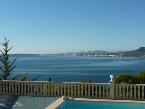 Villa in spectacular location — photo 2