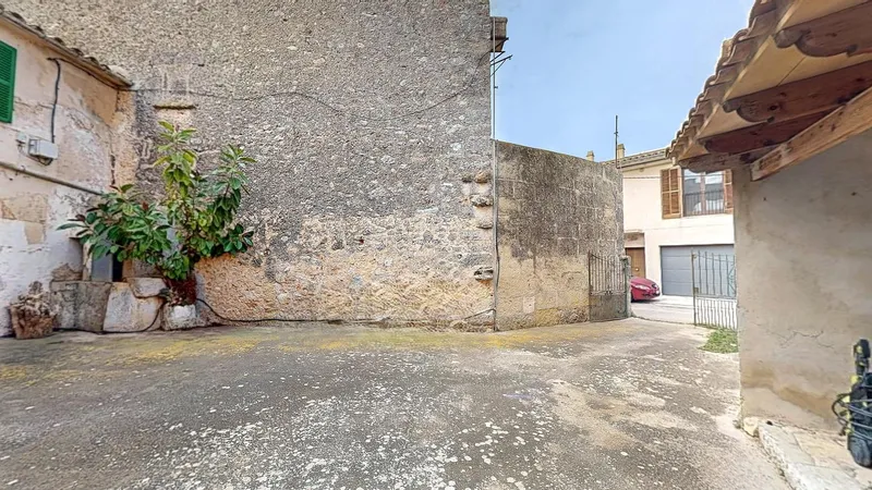 Large traditional house to renovate in Ses Alqueries — photo 4