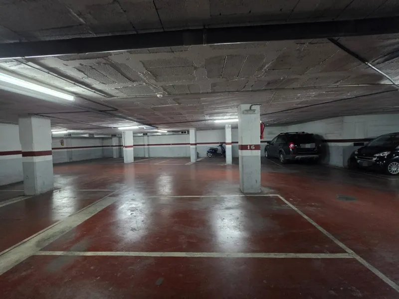 Parking in Son Armadams — photo 1