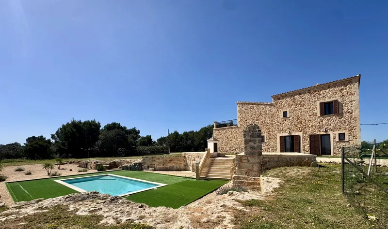 Finca/Country House for sale in Portocristo / Port de Manacor, Manacor, Mallorca — photo 1