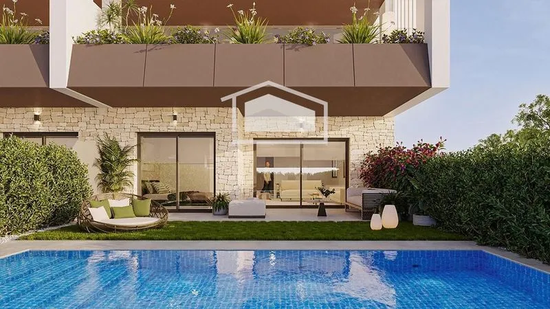 Exclusive ground floor apartment with private garden in Colònia de Sant Jordi — photo 1