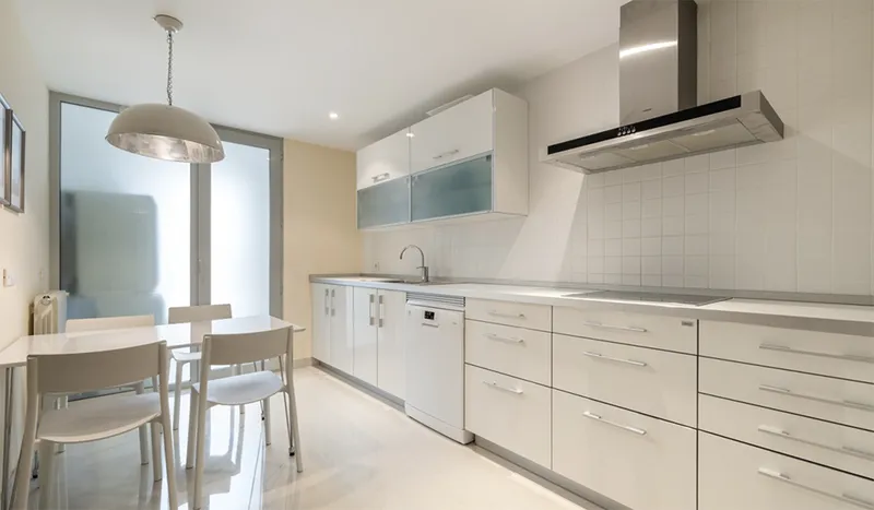 Spacious 3-bedroom apartment in the Floresta de Mar complex with pools and gardens in Sol de Mallorca — photo 12