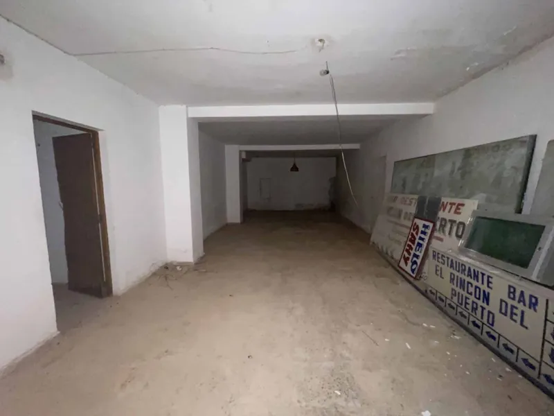 Commercial space for sale in Passeig d'es Port — photo 10