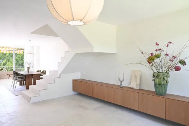 Renovated, spacious duplex apartment with sea views for sale in Cas Catala, Mallorca — photo 5