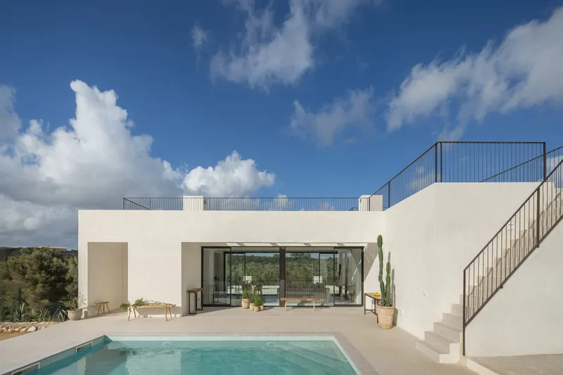 Villa in Cala Murada - Pool terrace with sun deck — photo 1
