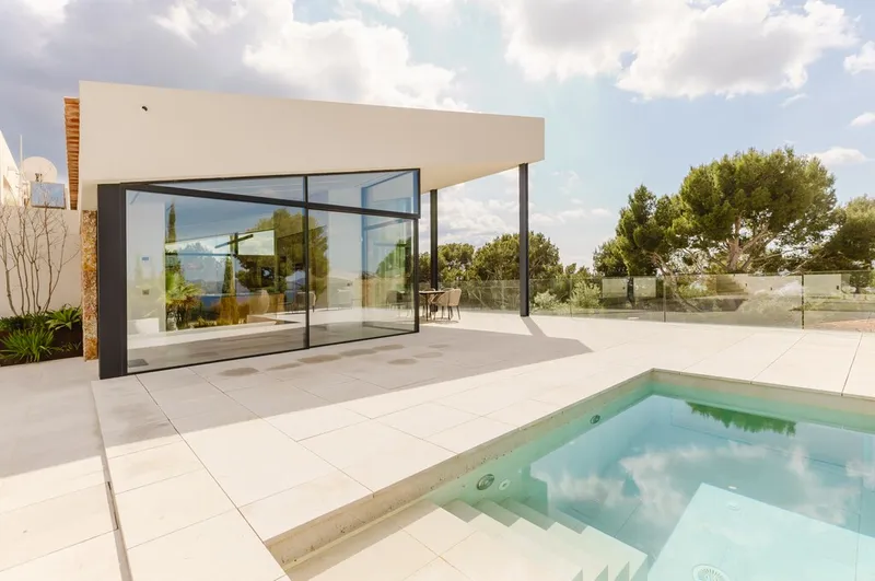 Fantastic villa with panoramic views and exclusive furnishings — photo 4