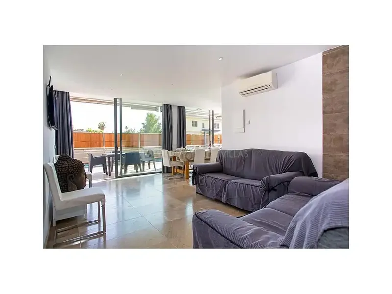 Modern house 150 meters from one of the best beaches in northern Mallorca, a beach with white sand and crystal clear waters, there are beach bars — photo 6