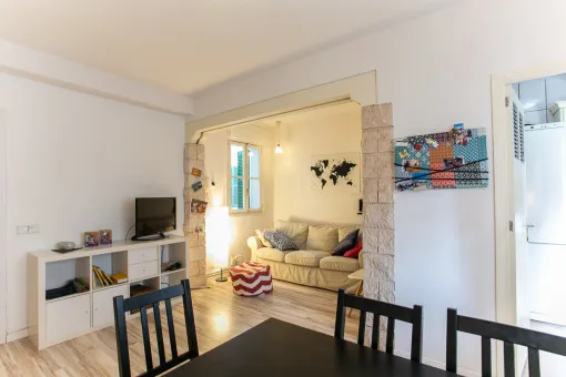 Santa Catalina, cozy apartment with balcony and central heating in a quiet area in the popular Camp d'En Serralta neighborhood of Palma for long-term rental — photo 2