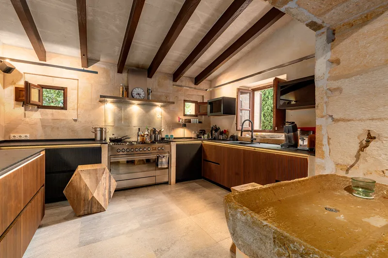 Unique natural stone finca in Porreres with fantastic panoramic views — photo 10