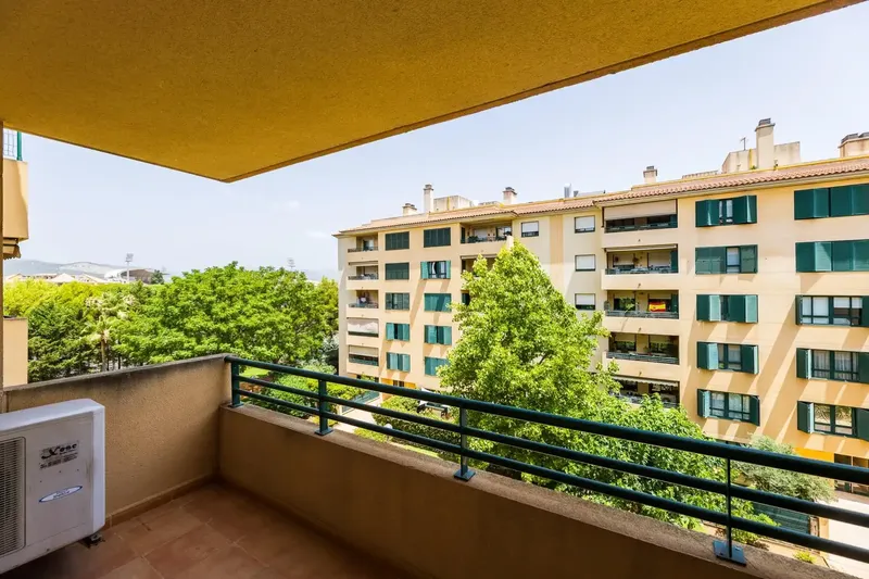 Son Cotoner-Son Dameto Area, Juan Gris Street - Are you a family that would like to live close to all the amenities the district offers? — photo 7