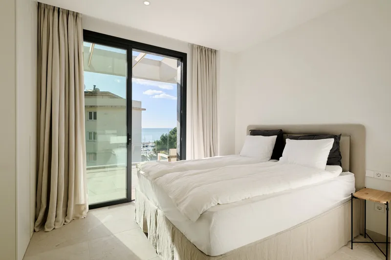Exclusive: Modern designer penthouse with sea views in San Agustín - Marcel Remus Real Estate — photo 12