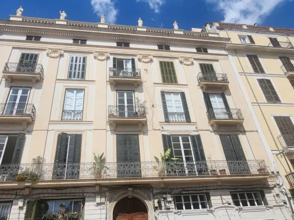 Apartment for rent in the center of the old town of Palma de Mallorca — photo 2