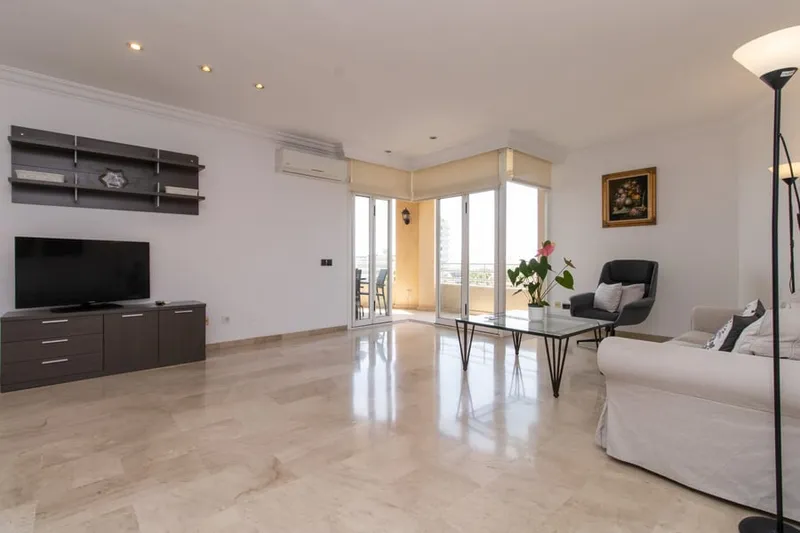 Bright penthouse with terrace near Porto Pi — photo 11