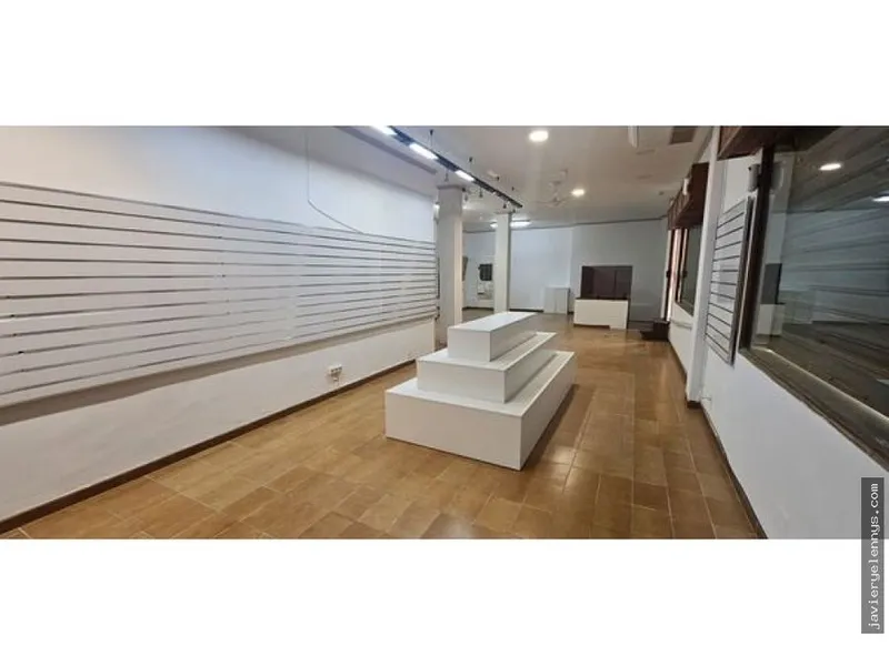 Rental of premises on Calle del Mercadal — photo 5