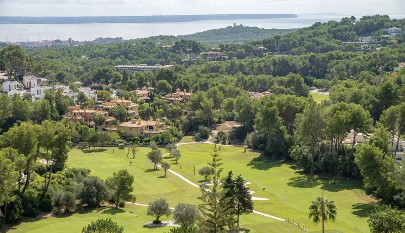 Investment! Plot in Son Vida with magnificent views of the bay of Palma — photo 2