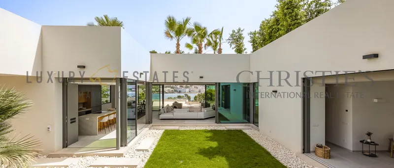 Exceptional new-build villa in Santa Ponsa with fantastic sea views — photo 12