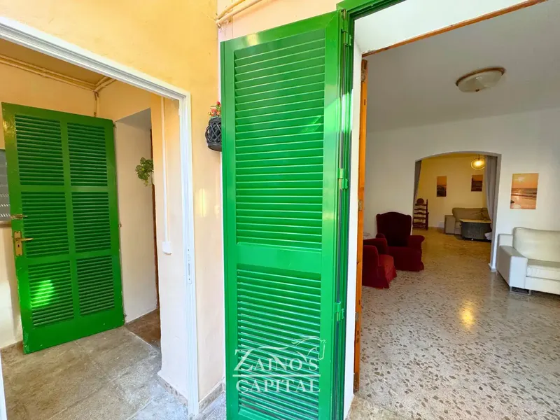 Mallorcan house with garage, patio and terrace in Petra — photo 6