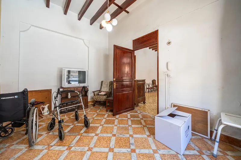 Urban house located on the main street of Campos, in one of the most consolidated areas of the urban center, managed by GestPropiedad — photo 6