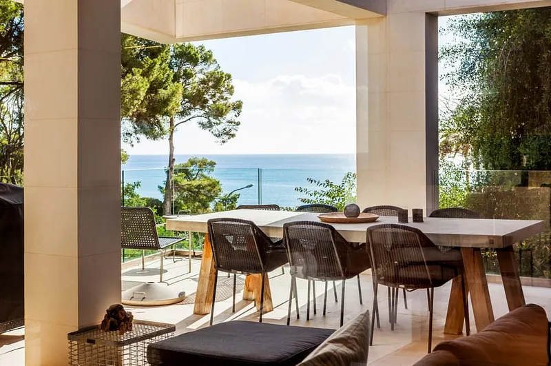 Modern villa with sea views — photo 3