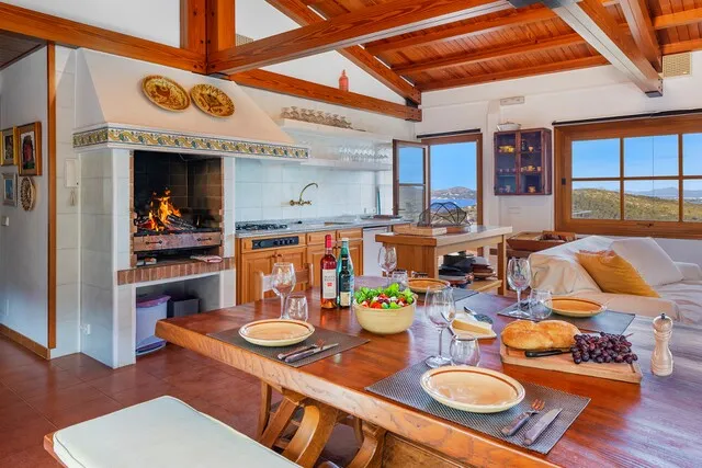 Superb offer: Luxury sea view villa with rental license for sale in Puerto Pollensa, Mallorca — photo 11