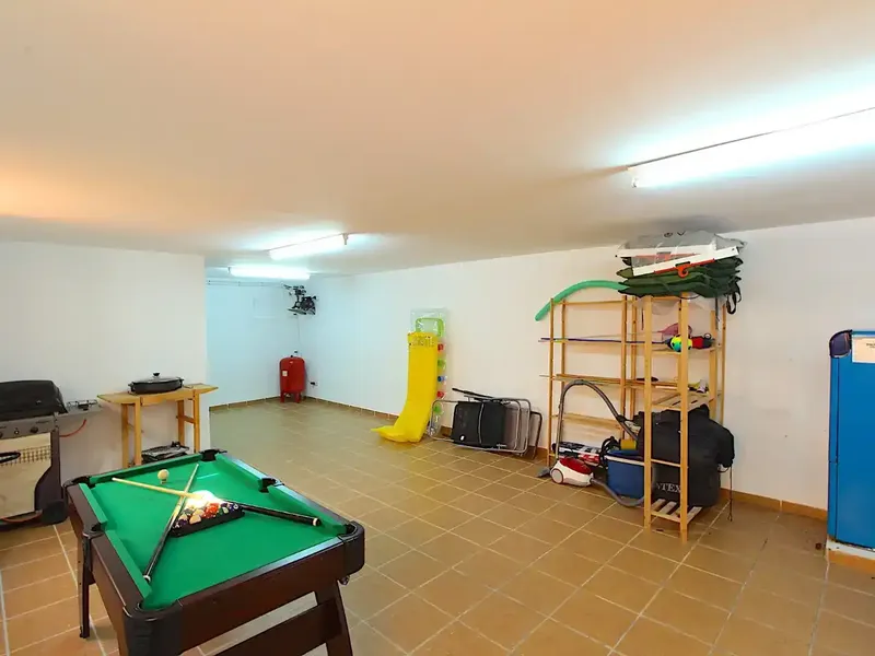 ABSTENERSE INMOBILIARIA Chalet de 300m2 en la emblematica zona de Es Pelats, una zona residencial de alto prestigio y muy cotizada de Cala R — photo 9