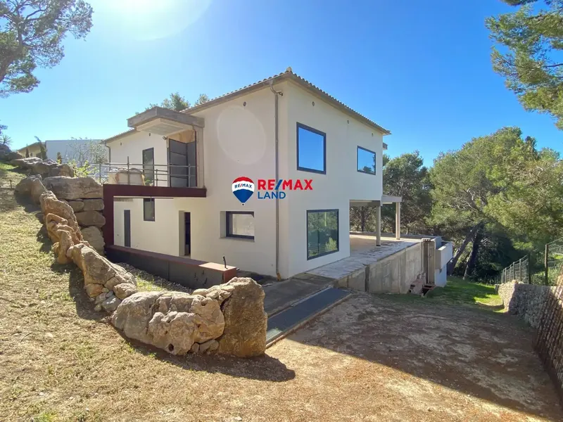 Exceptional investment opportunity in a high-potential property — photo 1