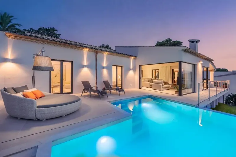 Esta exclusiva villa con espectaculares vistas al mar desde todas las habitaciones se encuentra en una ubicación privilegiada en Alcúdia Bon — photo 6