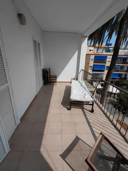 Nice apartment with terrace in Palma, Can Pastilla area, very close to the airport. Living room, 1 bedroom, 1 bathroom, terrace. Fully furnished — photo 2