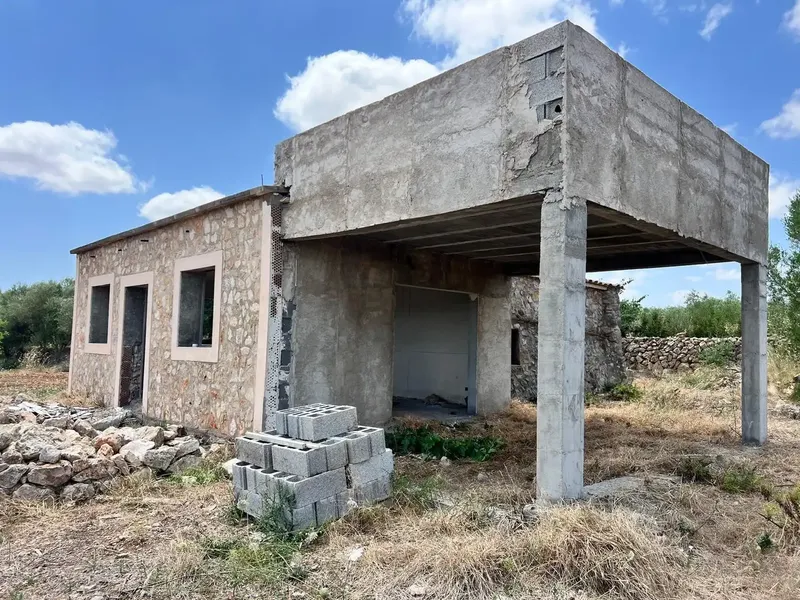 Rustic finca for sale just 5 minutes by car from Villafranca, in a quiet setting surrounded by nature. — photo 6