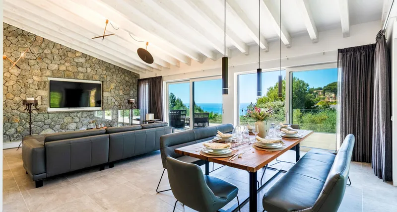 Designer villa with good privacy in Cala Llamp Port Andratx — photo 3