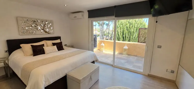 Attractive townhouse in a quiet residential area of Son Caliu, close to the coast and all necessary services — photo 10