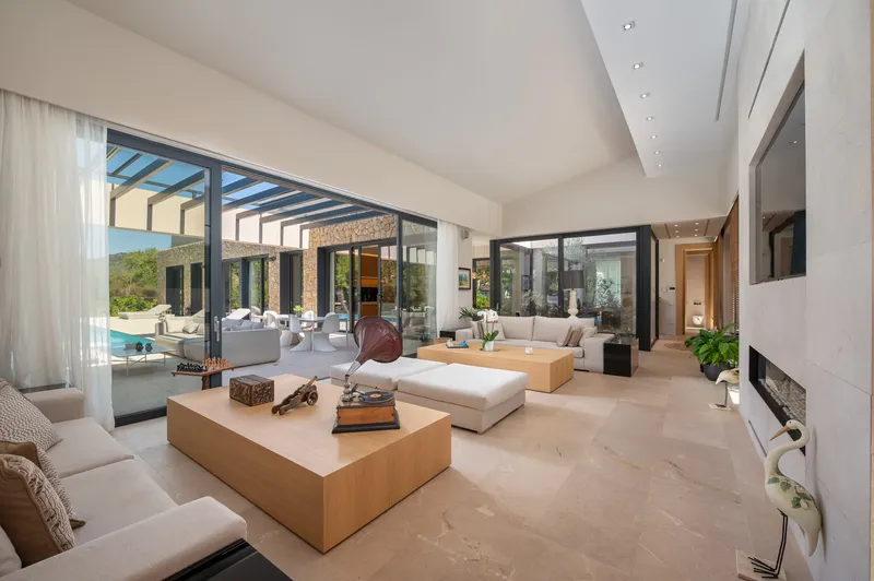 Villa with pool in Esporlas — photo 5