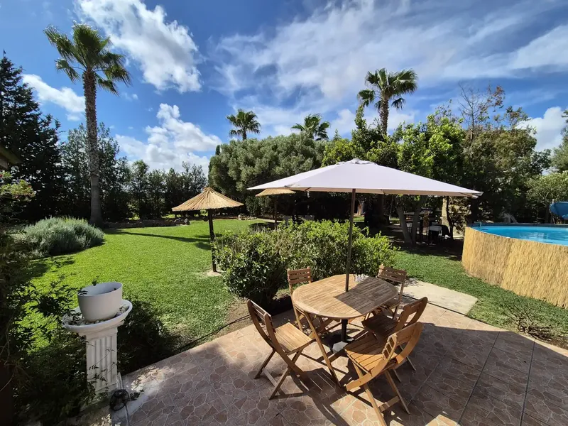 Charming rustic house for rent with garden, terraces and land in the north of Mallorca, available from September 1, 2026 — photo 4