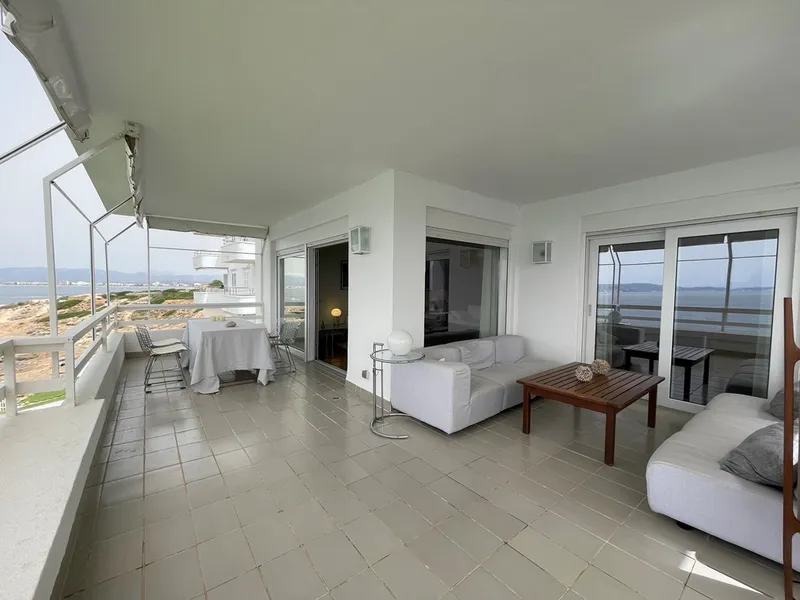 Prestigious frontline property in the exclusive area of Son Verí and Cap Rocat — photo 5