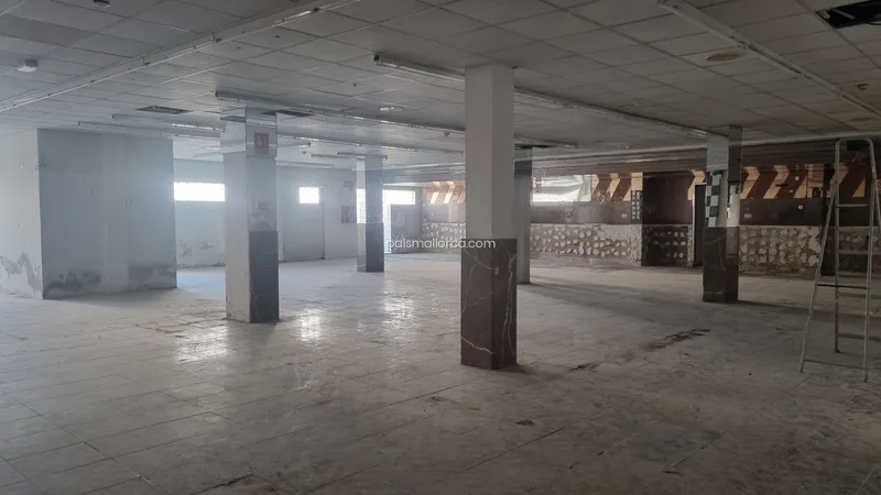 Commercial property in Llucmajor — photo 10