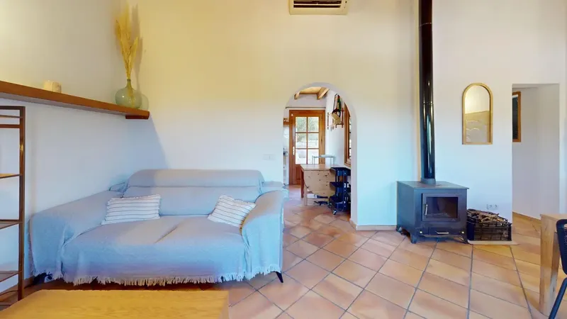 Enjoy a different stay in Mallorca in this cozy duplex located on a private estate of 4,200 m2 in Costitx, in the very center — photo 4