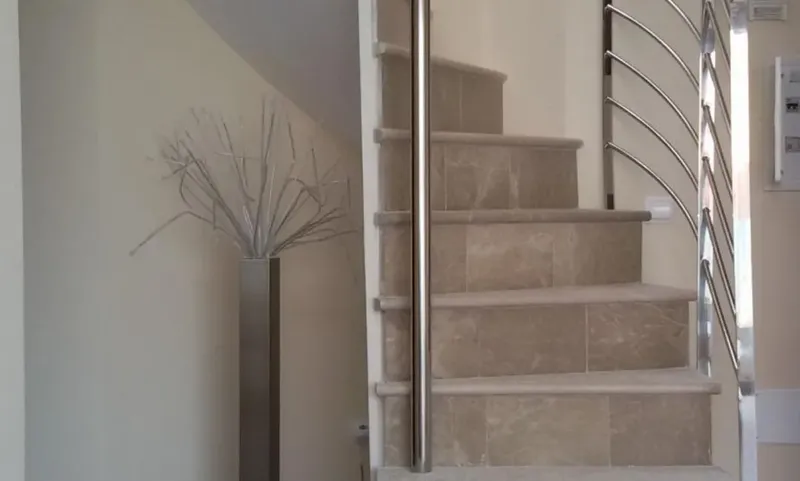 Penthouse with pool and garage in Establiments — photo 5