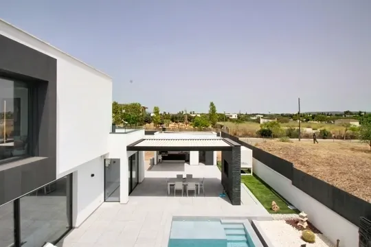 El Arenal: Renovated Duplex Penthouse with Sea Views — photo 9