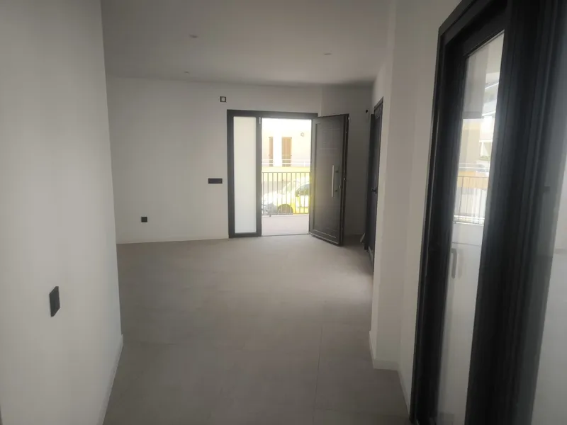 Newly built corner townhouse with garage and roof terrace, located very close to the port of Colonia Sant Jordi — photo 8
