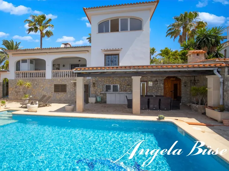 Villa in Cala Murada, Mallorca — photo 1