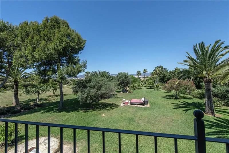 Country property on a plot of approximately 7,173 m² in Palma — photo 10