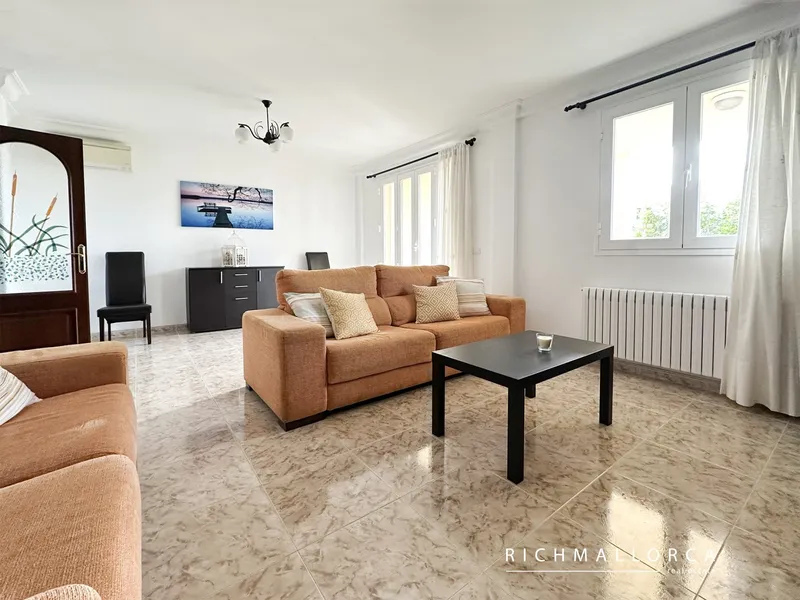 Villa with 2 flats in sought-after area — photo 2