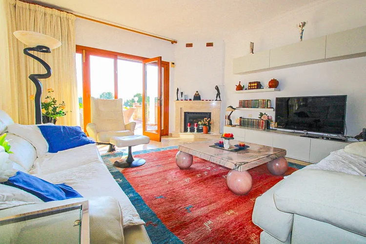 Ref. 2435V – Camp de Mar – Lovely villa with pool in quiet area — photo 11