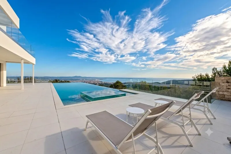 Exclusive Villa with Seaview for Sale in Son Vida — photo 12